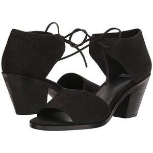 NWT Eileen Fisher Ann Shoe